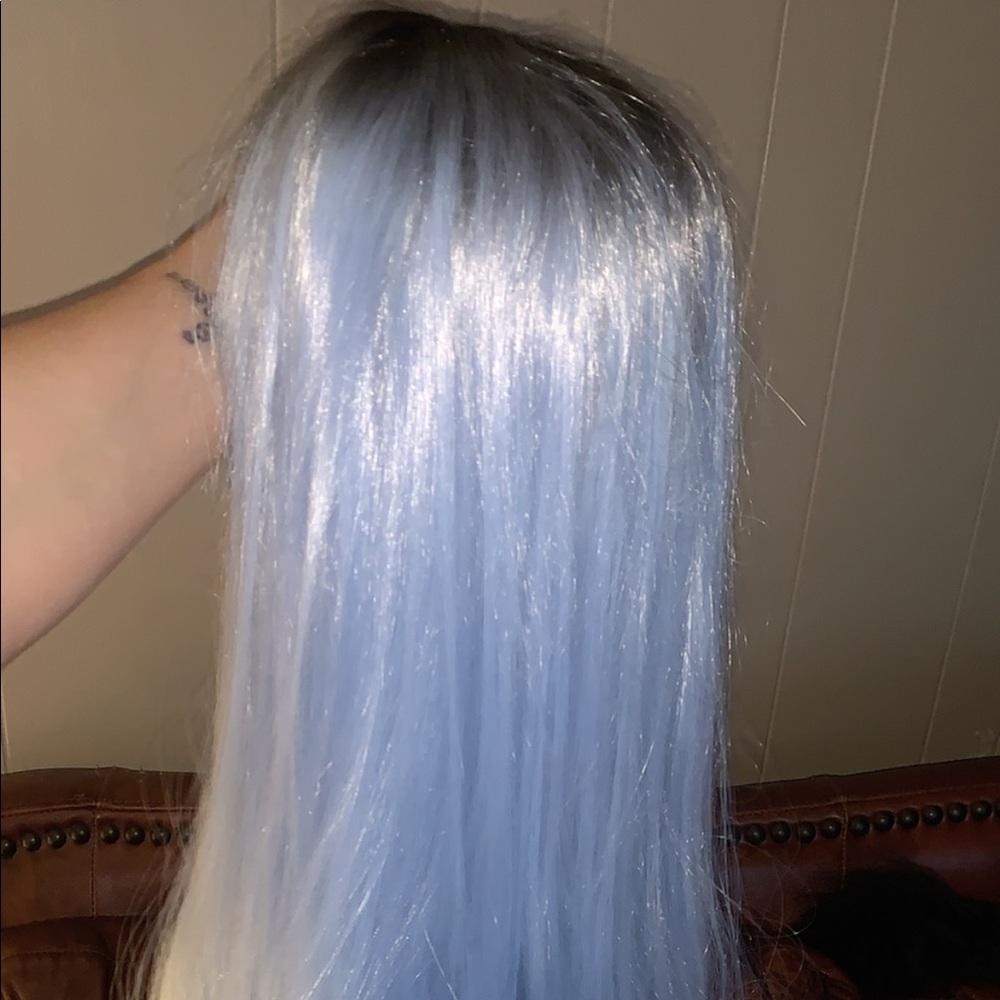 Lace front never been worn wig 28 inches